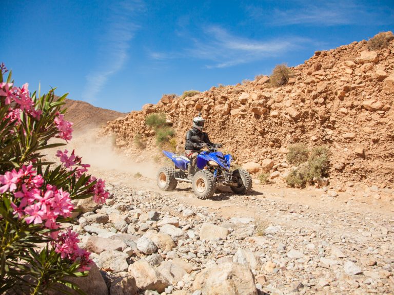 Photo d'un quad lors du raid Maroc 4x4, SSV et Moto