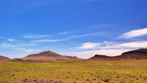 Paysage du Maroc avec très peu de végétation